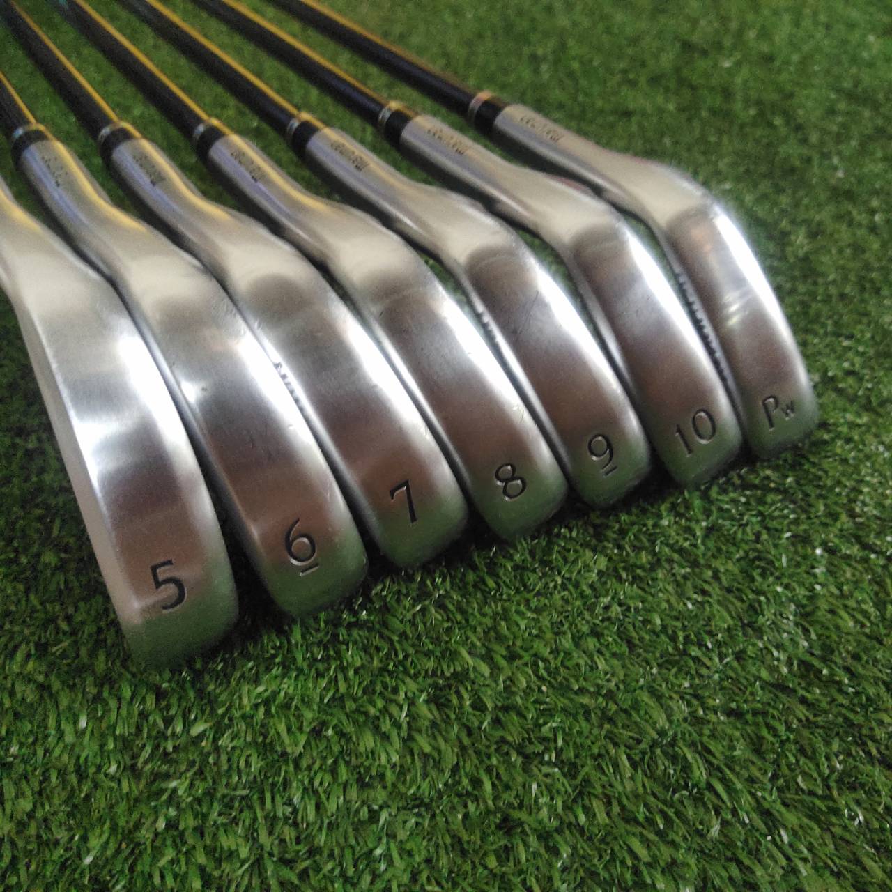 ชุดเหล็ก Maruman Majesty Vanquich ชุดเหล็กเด้ง MARAGING ตีไกลสุดๆ ไกลจนตกใจอย่างแน่นอน!!! Hi-END