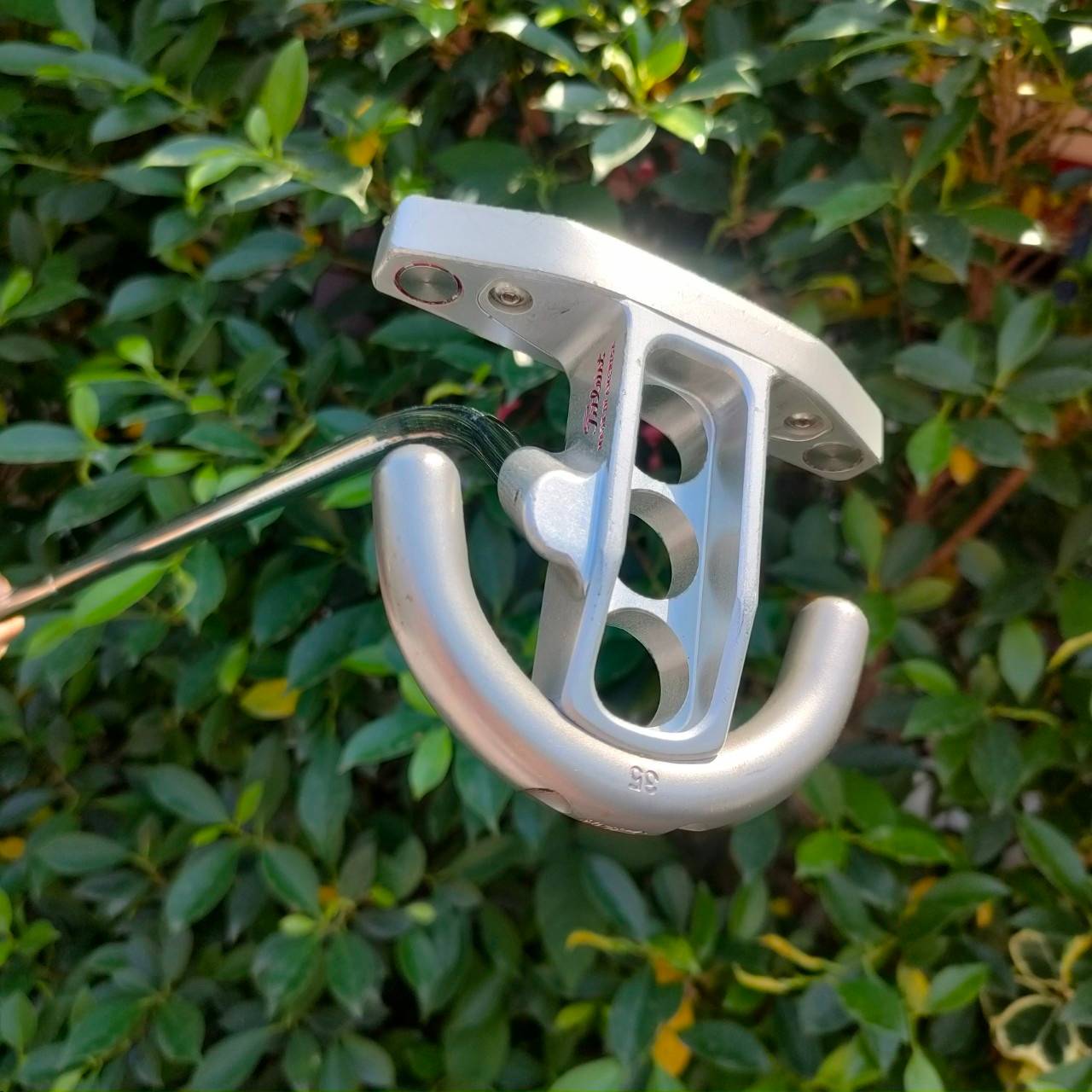 ** ไม้กอล์ฟาสำหรับท่านที่ถนัดซ้าย ** PUTTER TITLELIST SCOTTY CAMERON FUTURA PATENT PENDING ความยาว 35 นิ้ว