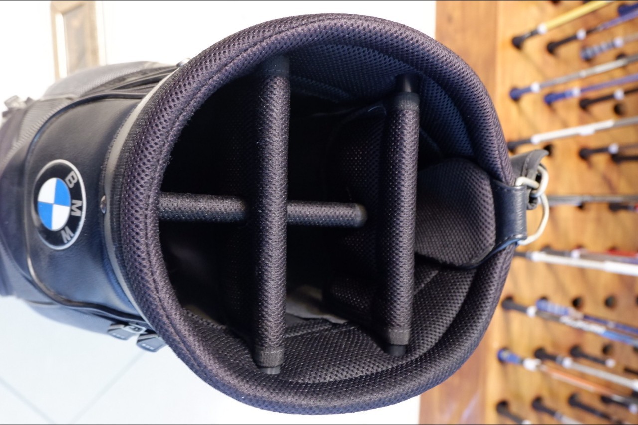 ถุงกอล์ฟมือสอง BMW สภาพพร้อมใช้งาน