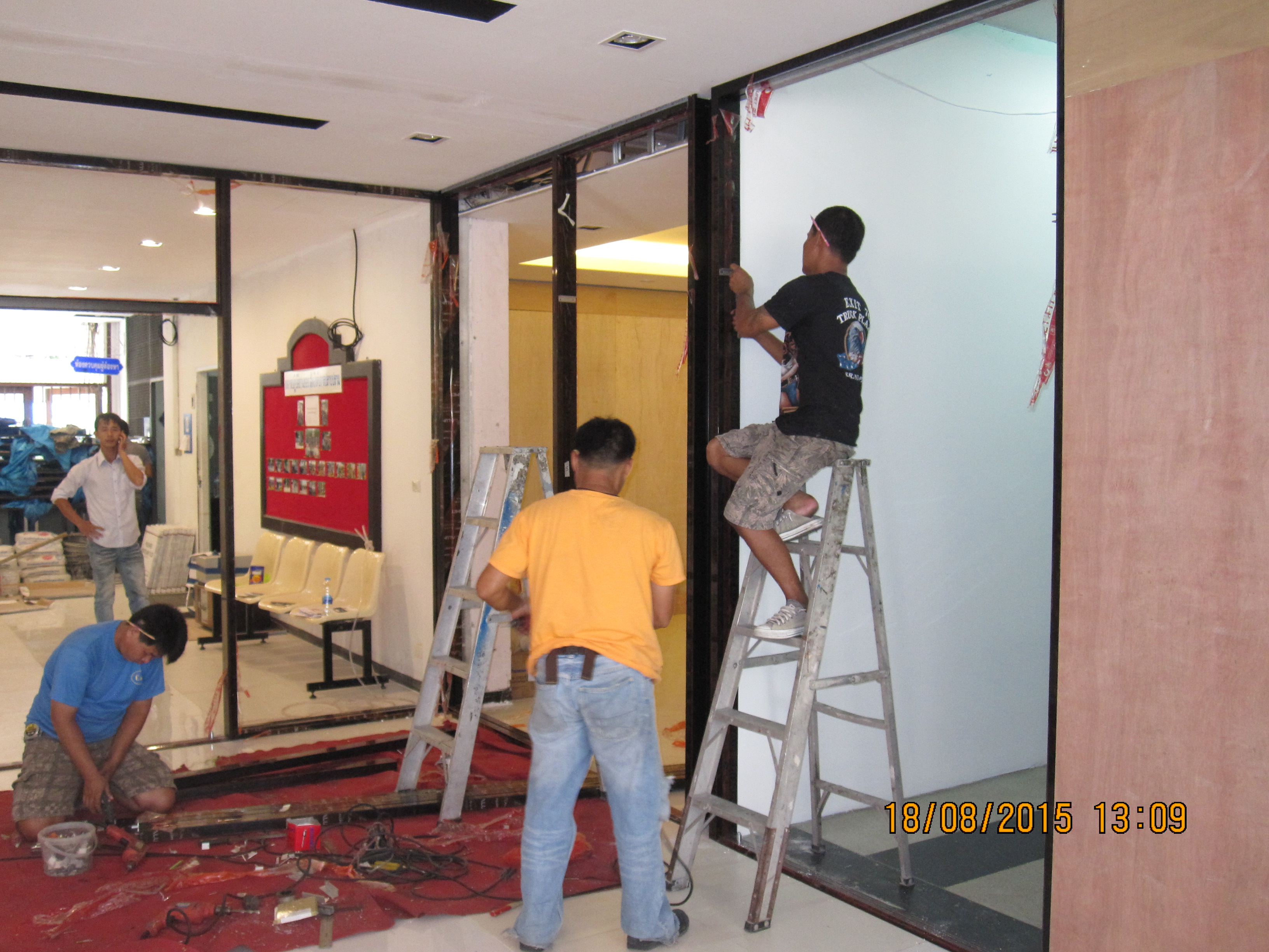 งานกองปราบปราม จัดทำเฟอร์นิเจอร์ ซ่อมแซมทุกส่วนที่ชำรุด