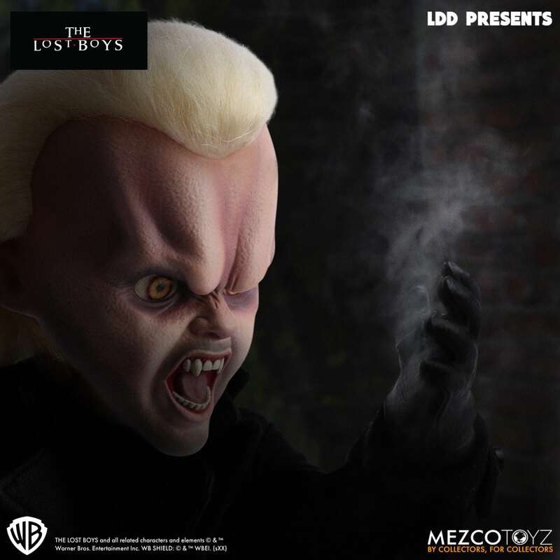 [สั่งจอง]Mezco Toyz 10" : Living Dead Dolls Lost Boys - David