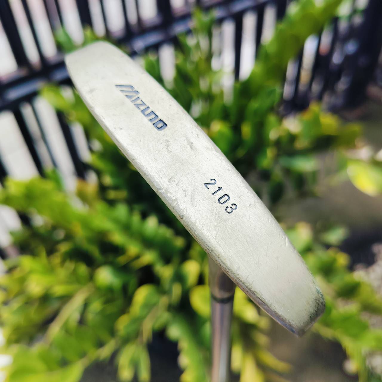 *** ตัวสะสม นิยมเก็บ *** PUTTER MIZUNO 2103 เป็นลิมิเต็ด THE MASTER ทรงขาไก่ ยาว 35 นิ้ว หายากมาก ไม้กอล์ฟพรีเมี่ยมมือสอง ของแท้ By NakaraLuxurious