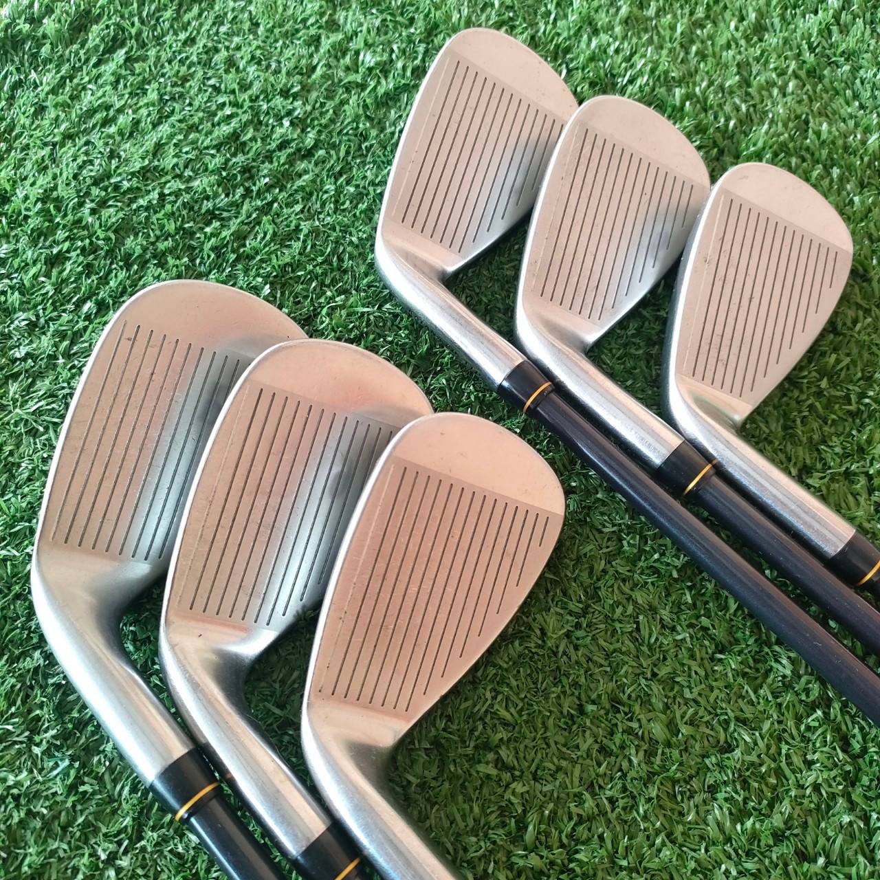 ชุดเหล็ก KATANA SWORD SL-550 มีเหล็ก 6-9 เเละ PW AW ก้าน SWORD BLUE LIGHT FLEX SR ชุดเหล็กตัวตึง!! ตีง่ายและได้ระยะมากๆ ตีไกลกว่าเหล็กทั่วไปอย่างเห็นได้ชัด!! ไม้กอล์ฟมือสอง ของแท้ BY NakaraLuxurious