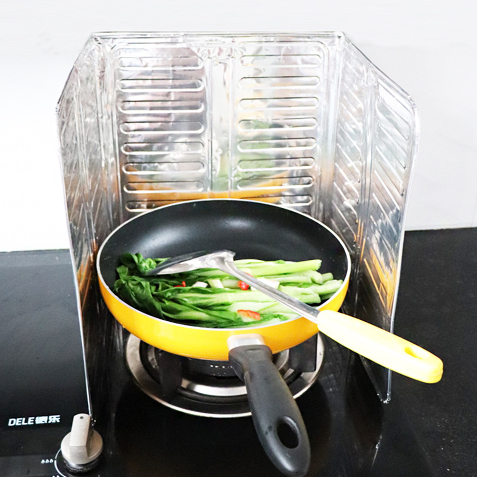 ฉากกั้นเตา อลูมิเนียม พับเก็บได้ มี 2ขนาด: 32.5x84cm / 39x84cm กันความร้อน น้ำมันกระเด็น ป้องกันสิ่งสกปรก