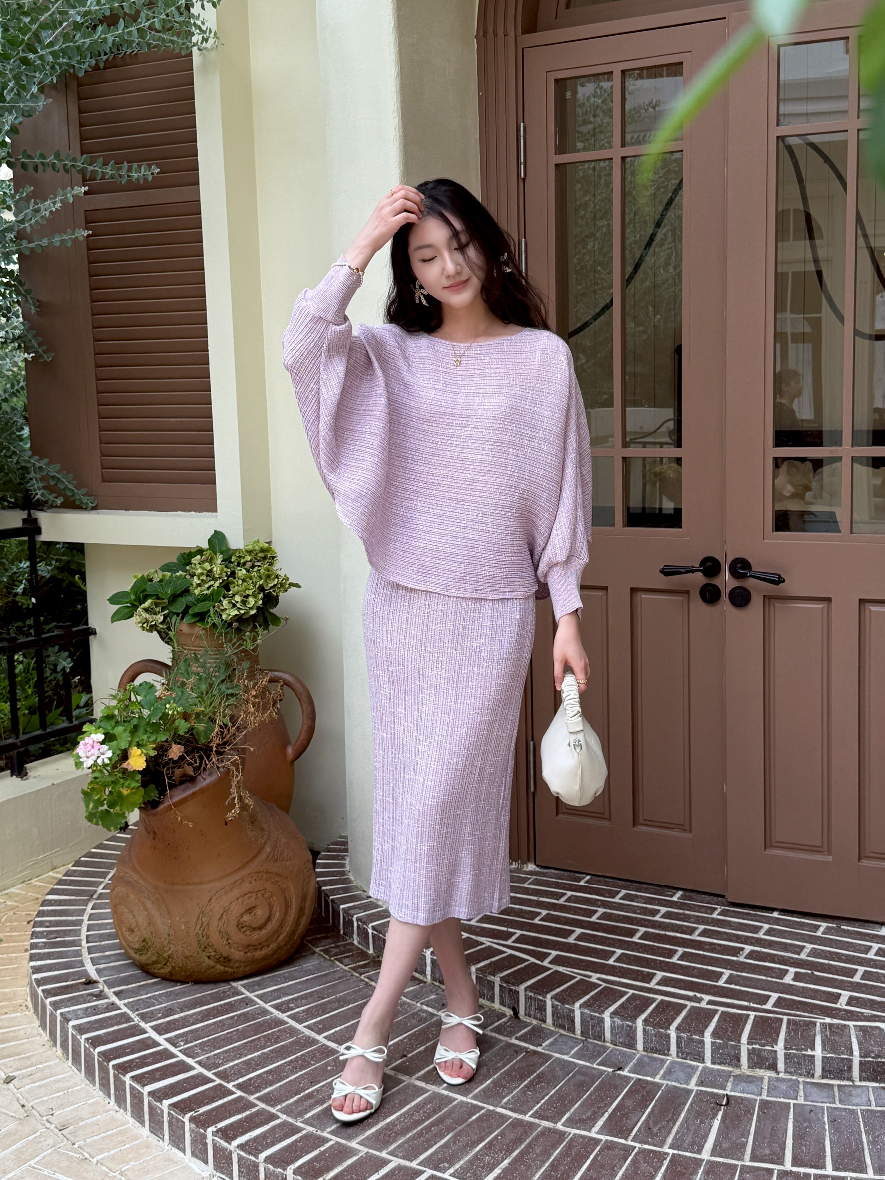 2MUAY รุ่น GJO11203 / GJO11275 เซ็ตอัดพลีท BAT SLEEVE METALLIC KNIT WITH SKIRT PLEATED SET 8 สี FREE SIZE