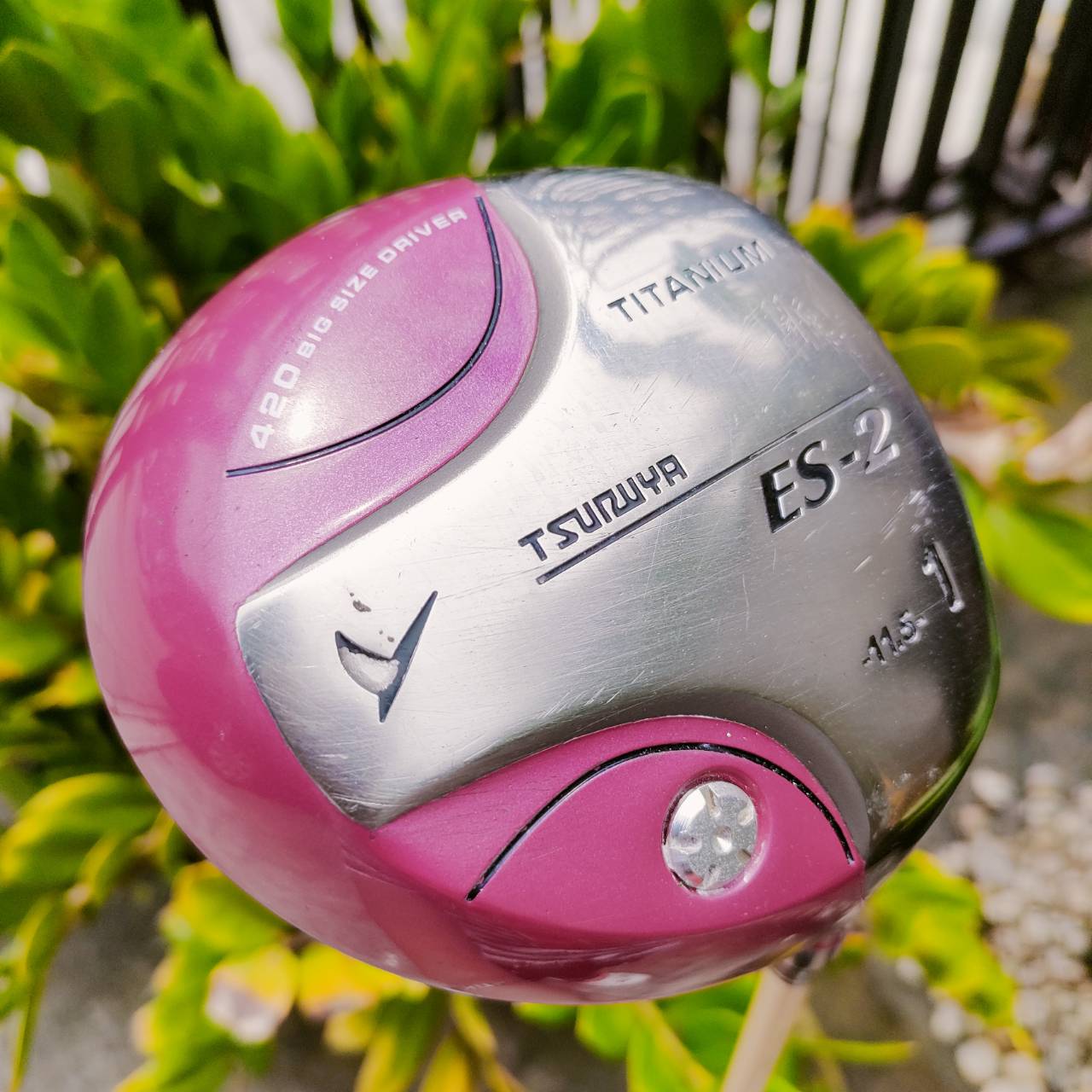 ไม้กอล์ฟครบชุดสำหรับผู้หญิง TSURUYA ES-2 ชุดพรีเมี่ยมญี่ปุ่น คุณภาพดีมาก ก้าานเบาสไตล์ญี่ปุ่น ทำให้คุณผู้หญิงสวิงได้อย่างสบาย ไม้กอล์ฟพรีเมี่ยมมือสอง ของแท้ By NakaraLuxurious