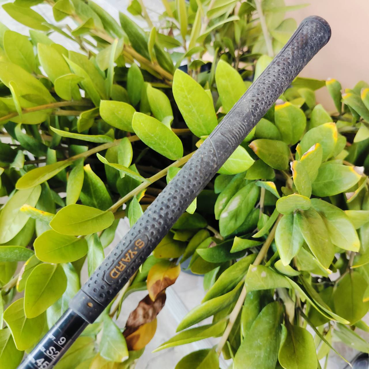 Driver S-YARD T9 องศา 9 วัสดุ FORGED TITANIUM ก้าน S-YARD FLEX S2 หรือ SR สภาพสมบูรณ์เดิมทุกอย่าง สวย หัวใหญ่ หน้าเด้ง ตีไกลมากๆ ไม้กอล์ฟพรีเมี่ยมมือสอง ของแท้ By NakaraLuxurious