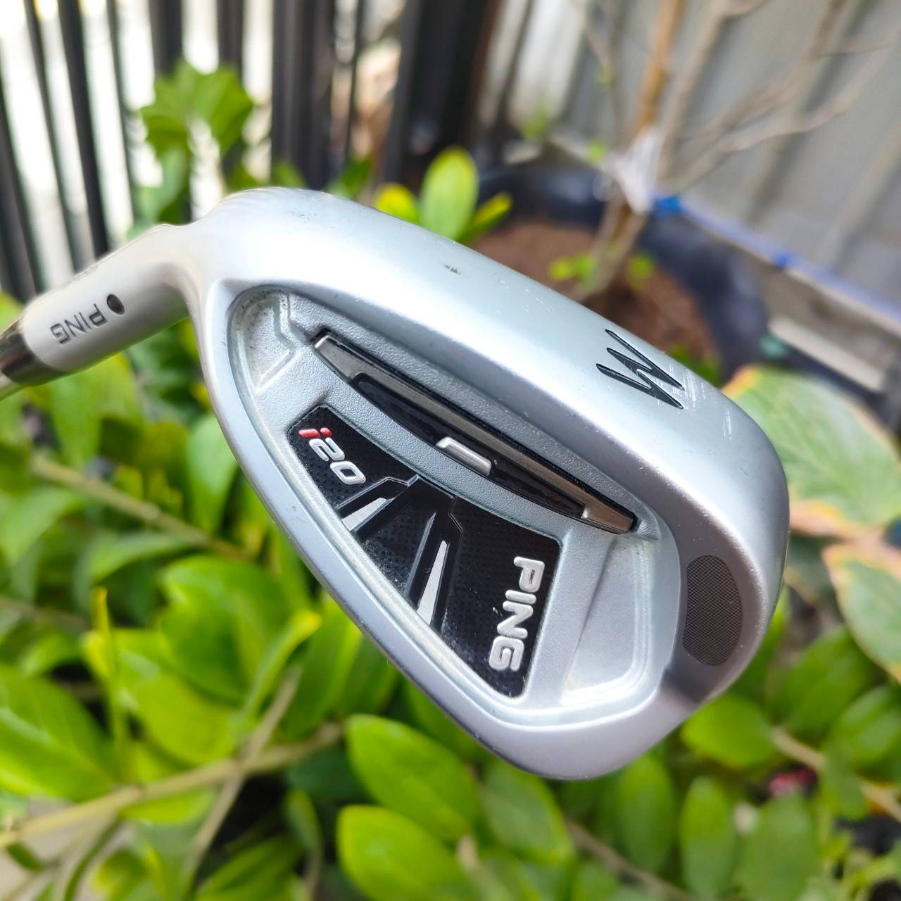 ** ไม้กอล์ฟสำหรับท่านที่ถนัดซ้าย ** เหล็ก W PING i20 จุดดำ ก้าน CFS PING FLEX S เหล็กสภาพสวยมาก มือซ้ายหายาก ไม้กอล์ฟพรีเมี่ยมของแท้ By NakaraLuxurious