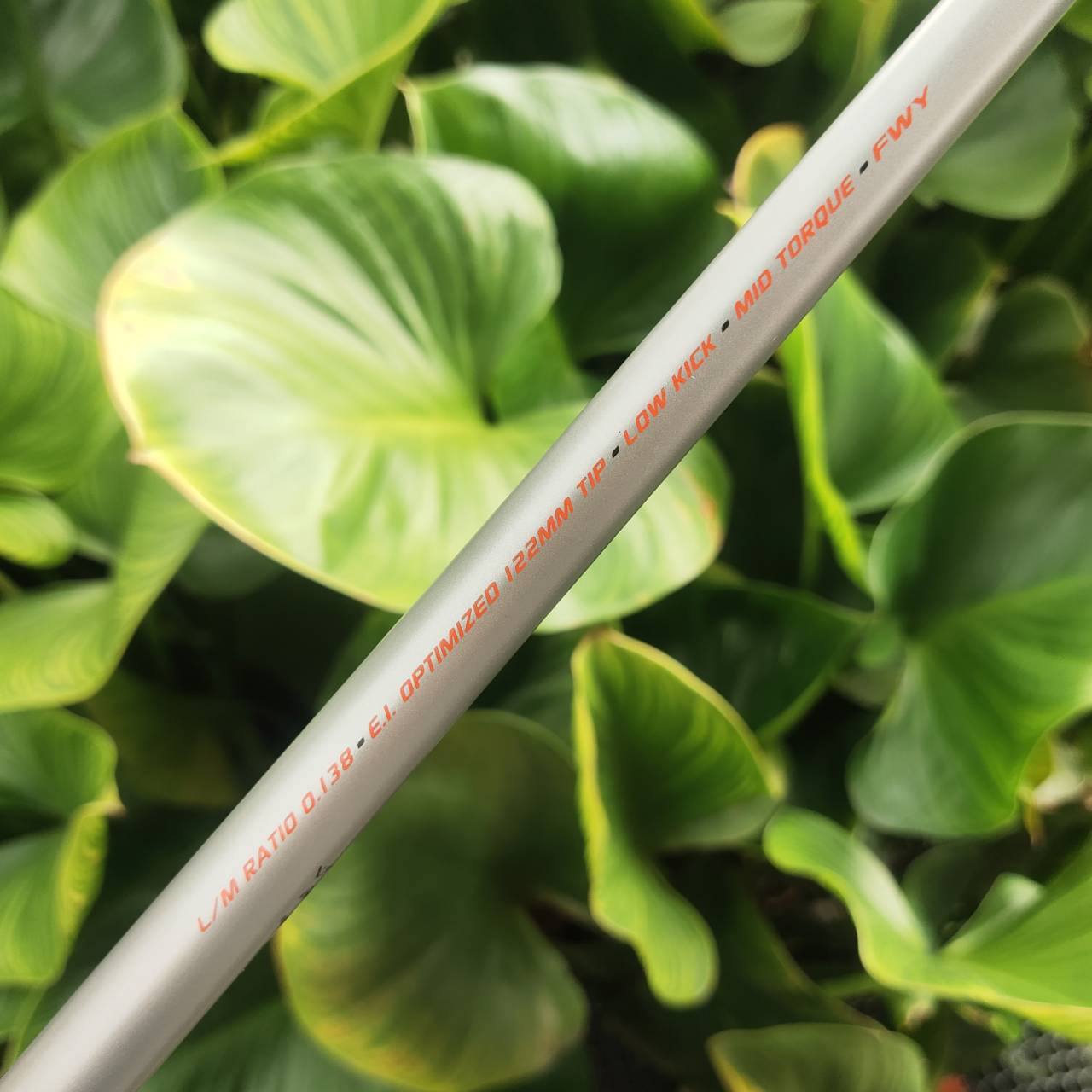 3-Wood COBRA AMP Dual Roll Face ช่วยให้ลูกพุ่งตรง ตีง่ายทุกมุมหน้าไม้