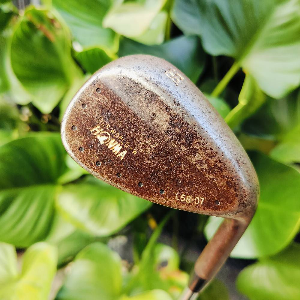 WEDGE HONMA TOURWORLD องศา 58 BOUNCE 7 รุ่นสนิม OIL CAN เป็นรุ่นที่ไม่เคลือบด้านนอก ให้ความรู้สึกของ FORGED ญี่ปุ่นเต็มที่ ไม้กอล์ฟพรีเมี่ยมมือสอง ของแท้ By NakaraLuxurious