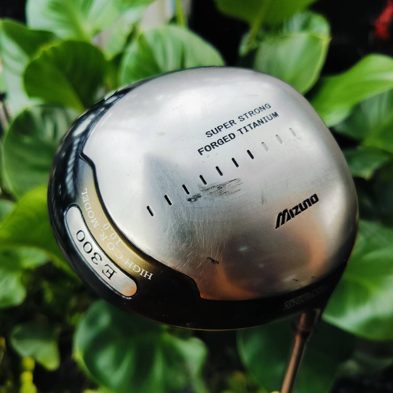 Driver MIZUNO E300 องศา 10 ก้านเด็ด!!! PROJECT X HZRDUS 5.5 เป็นหัว SUPER STRONG FORGED TITANIUM และหน้าเด้ง HIGH C.O.R. ตีไกลมากกก ไม้กอล์ฟพรีเมี่ยมมือสอง ของแท้ By NakaraLuxurious