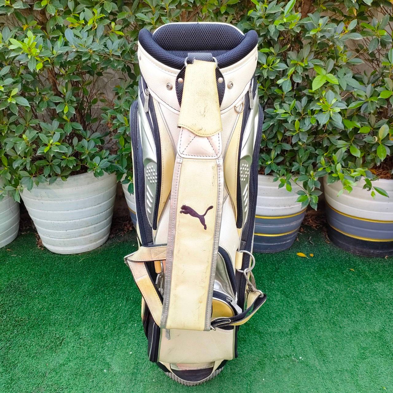 ถุงกอล์ฟ PUMA มือสอง ของแท้ ** ถุงกอล์ฟ มีตำหนิ 3 จุด มีภาพให้ชมท้ายสุดค่ะ **