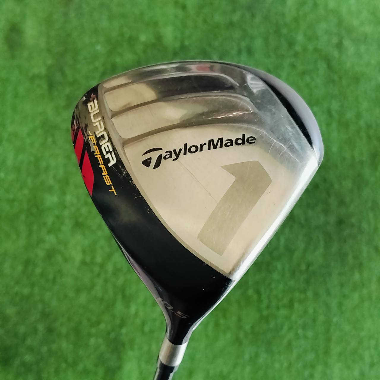 DRIVER TAYLORMADE BURNER SUPERFAST องศา 10.5 ก้าน MATRIX OZIK FLEX S กระดองเคฟล่า ไม้กอล์ฟพรีเมี่ยมมือสอง ของแท้ By NakaraLuxurious