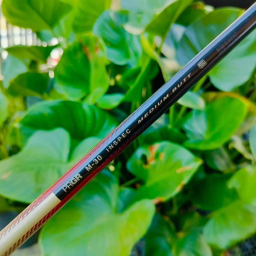 **ไม้กอล์ฟสำหรับผู้หญิง** DRIVER PRGR T3 MODEL505 องศา 12.5 ก้าน INSPEC PRGR M-30 MEDIUM BUTT หัว Titanium MIX พรีเมี่ยมสุดๆจากญี่ปุ่น ไม้กอล์ฟพรีเมี่ยมมือสอง ของแท้ By NakaraLuxurious