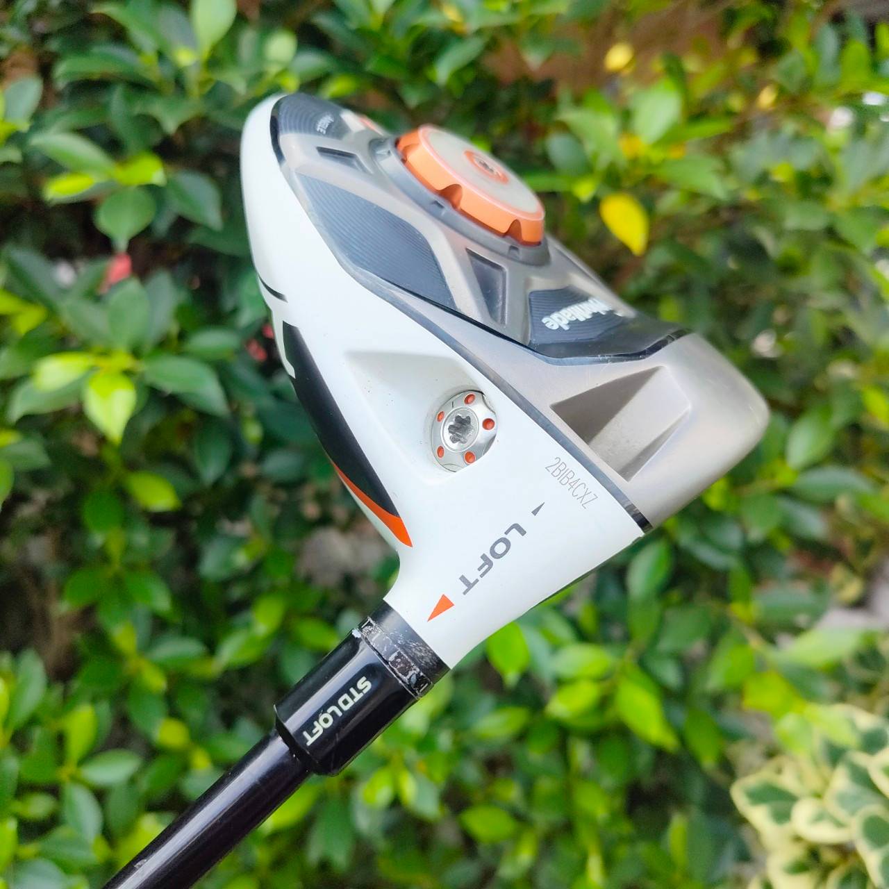 DRIVER TAYLORMADE R1 ก้าน BURNER 2.0 FLEX S สามารถปรับองศา - มุมเหิน และปรับทิศทาง - ซ้ายขวา