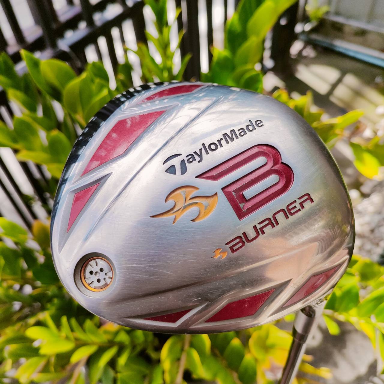 Driver Taylormade BURNER องศา 10.5 ก้าน SUPERFAST RE*AX FLEX SR หัวใหญ่ขนาด 460 CC. ชดเชยสูงสุด ตีตรงมากๆ ไกลมากๆ ก้านดีมากๆ ใส่เต็มๆไกลมาก ไม้กอล์ฟพรีเมี่ยมมือสอง ของแท้ By NakaraLuxurious