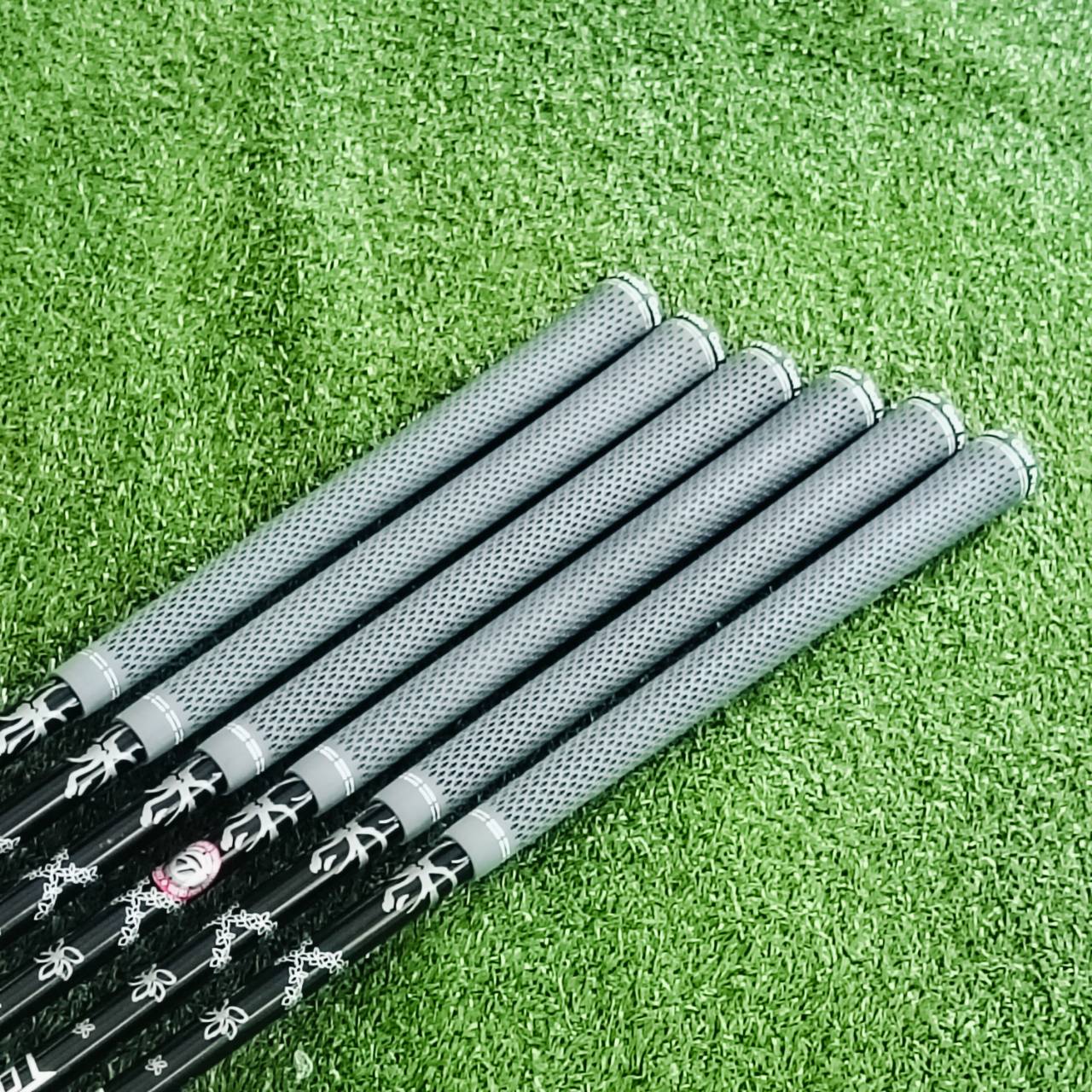 The All New P•770 Irons สุดยอดชุดเหล็กของ TM มีเหล็ก 5 6 7 8 9 PW ก้าน Diamana Thump S ก้านดีมากๆ ก้านตัวนี้แพงมาก!!! ไม้กอล์ฟพรีเมี่ยมมือสอง ของแท้ By NakaraLuxurious