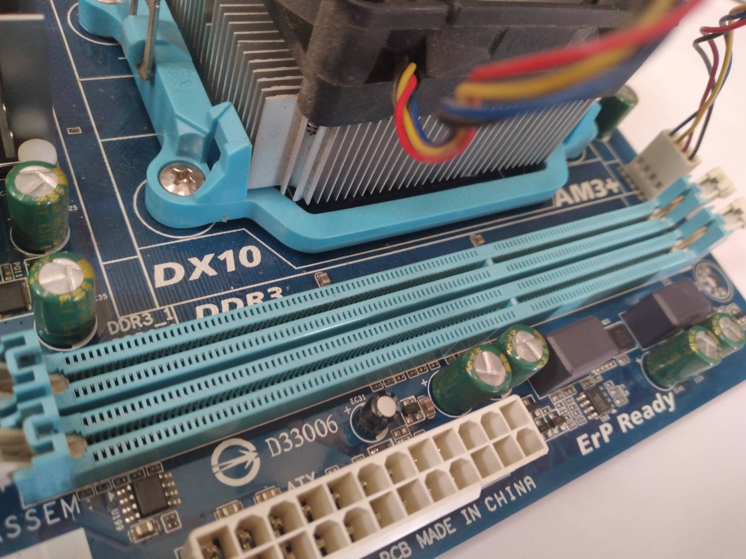 Board Gigabyte + ฝาหลัง + AMD Athlon II X3 455 - ADX455WFK32GM