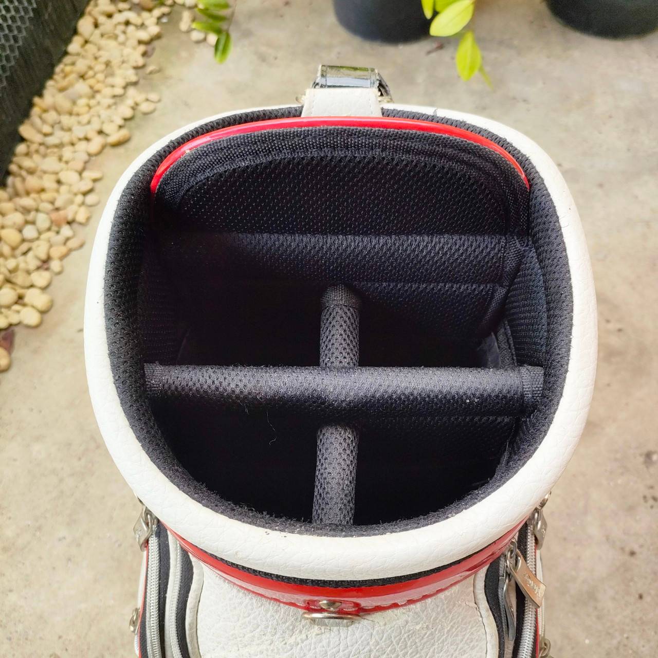 ถุงกอล์ฟ HONMA มือสอง ของแท้ ** COVER มีลอกนิดหน่อยมีรูป !! ปากถุงสวย สภาพถุงสวยเดิม ใช้ดีมาก ไม้กอล์ฟพรีเมี่ยมมือสอง ของแท้ By NakaraLuxurious