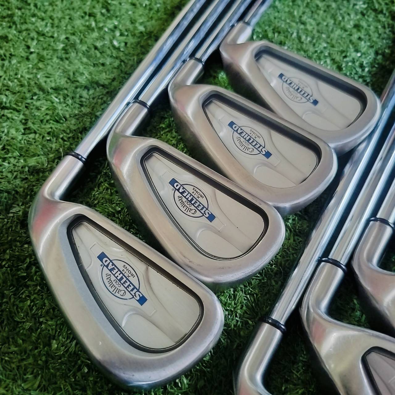 ชุดเหล็ก CALLAWAY STEELHEAD X-14 มีเหล็ก 3 4 5 6 7 8 9 PW สภาพสวยนางฟ้า สุดยอดก้านเจาะทะลุผ่าแฉกสวยจัดๆเลยค่ะ ไม้กอล์ฟพรีเมี่ยมมือสอง ของแท้ By NakaraLuxurious