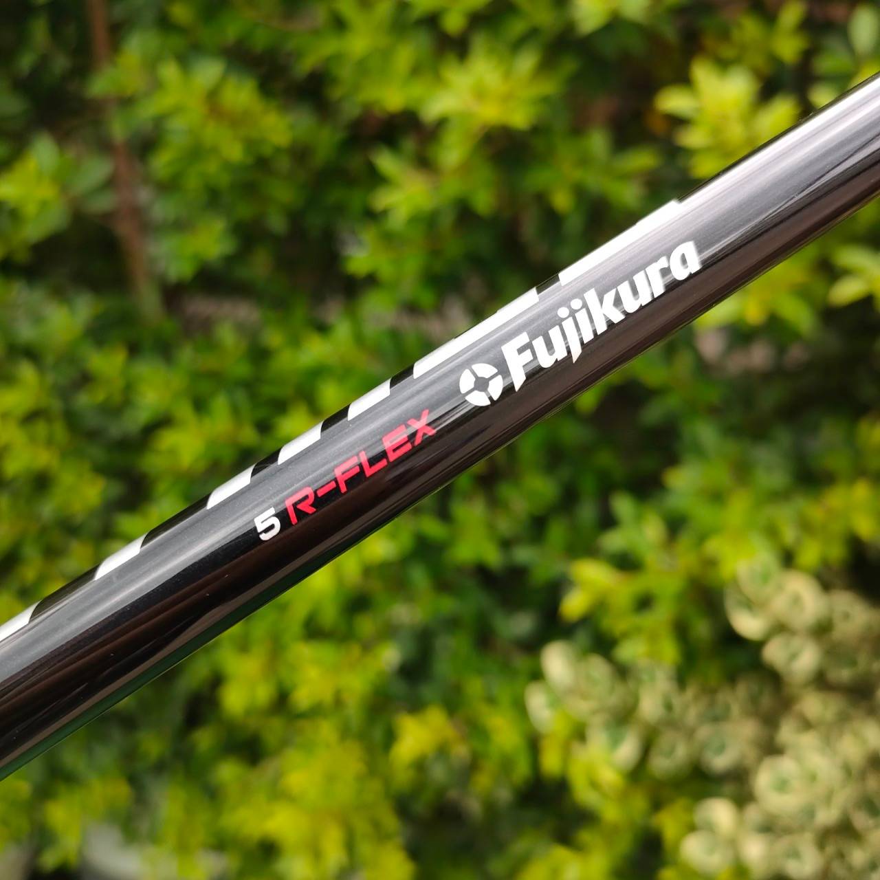 DRIVER TAYLORMADE M1 องศา 9.5 ก้าน FUJIKURA ATMOS FLEX R5 * M1 รุ่นใหม่ * กระดองเคฟล่า HI - END , ก้านพรีเมี่ยม ไม้กอล์ฟมือสอง ของแท้ BY NakaraLuxurious