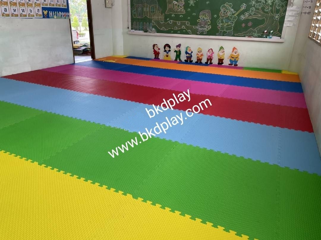 แผ่นปูพื้นจิ๊กซอกันกระแทก โฟมยาง งานไทยพรีเมี่ยมขนาดแผ่น100x100 หนา10-50 มม.,แผ่นกันกระแทก,แผ่นยาง EVA,ยางปูพื้น,จิ๊กซอว์ปูพื้น, ปูกับห้องเด็ก ห้องออกกำลังกาย ฟิสเนส ค่ายมวย โรงยิม