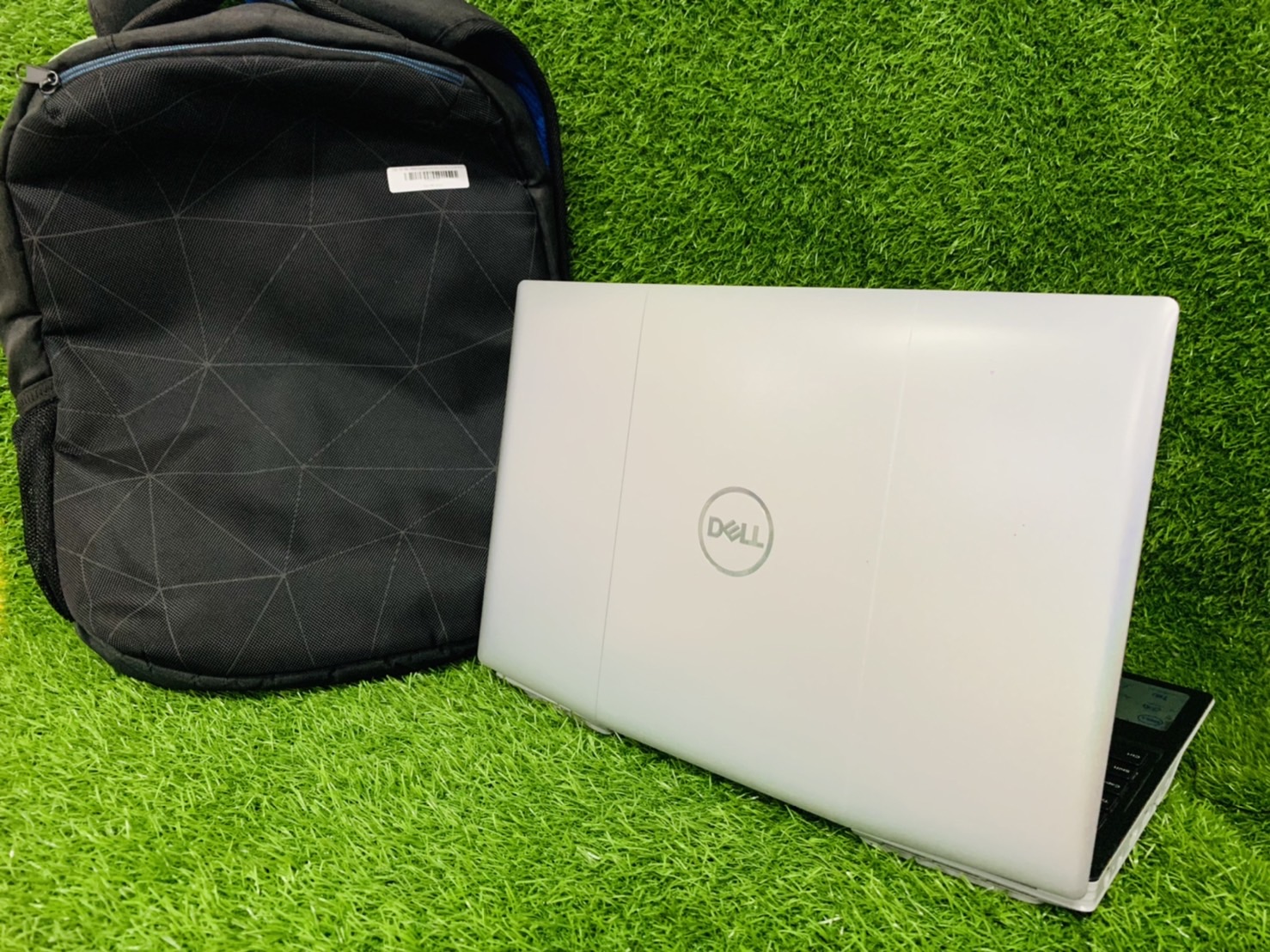 โน้ตบุ๊ค Notebook DELL G5 15SE - 15.6 inch ประกันศูนย์ 03 SEP 2023