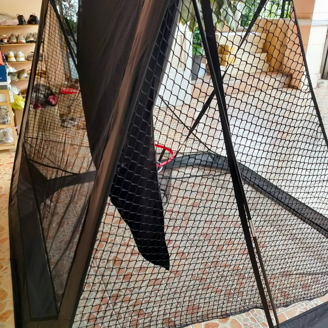 เต้นท์ซ้อมกอล์ฟ WOSOFE มือสอง **มีตำหนิ ที่ตะข่าย มีรูปให้ชมค่ะ** ฝึกซ้อมได้ทั้งในร่มและกลางแจ้ง มีกระเป๋าสำหรับจัดเก็บ พกพาสะดวก!! มือสอง ของแท้ BY NakaraLuxurious