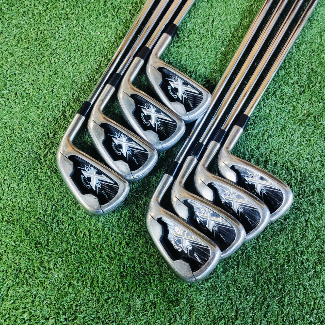 ชุดเหล็ก CALLAWAY X20 TOUR เป็นรุ่นที่รีดคุณภาพได้สูงสุดอีกรุ่น และดีที่สุดใน X SERIES เลยค่ะ ไม้กอล์ฟพรีเมี่ยมมือสอง ของแท้ By NakaraLuxurious