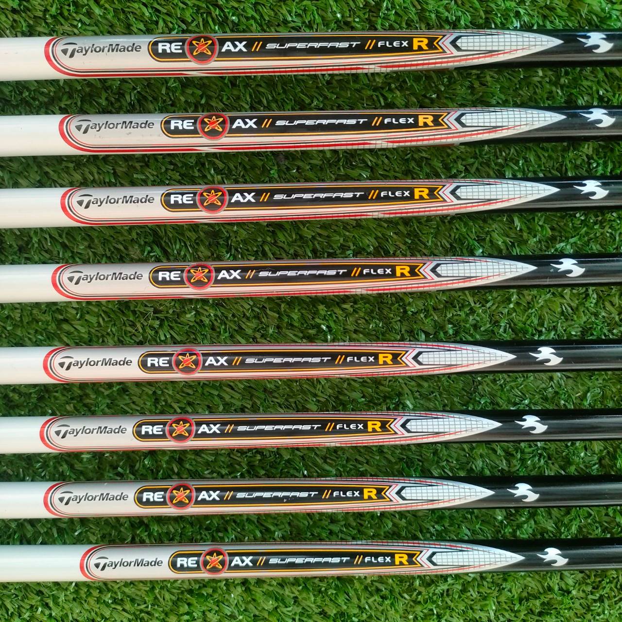 ชุดเหล็ก TAYLORMADE BURNER มีเหล็ก 5-9 เเละ PW AW SW ก้าน RE*AX FLEX R ตีง่าย ตีไกล และตีมันส์!!! ก้านกราไฟต์ คุณภาพพรีเมี่ยม ไม้กอล์ฟมือสอง ของแท้ BY NakaraLuxurious