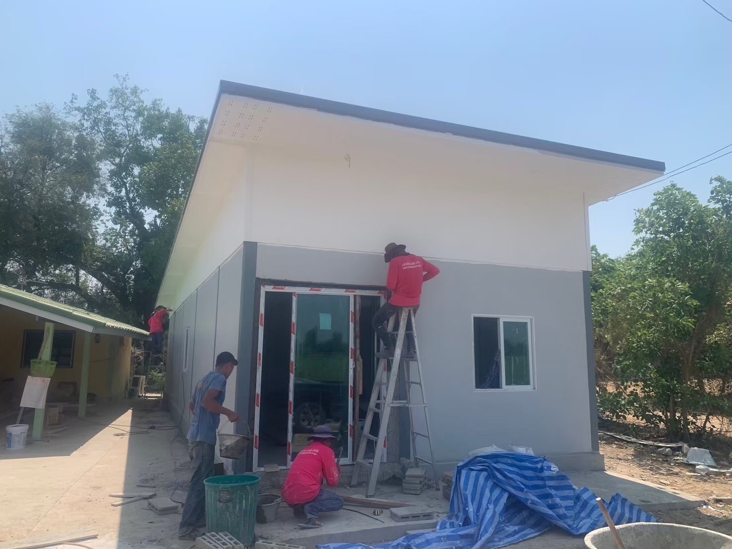 งานสร้างบ้านให้สามเณรพราหมณ์