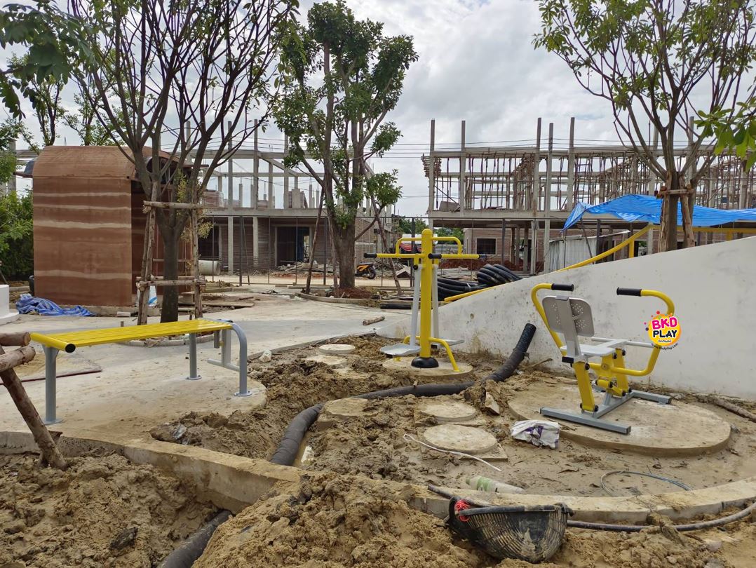 ชุดโปรโมชั่น เครื่องออกกำลังกายกลางแจ้ง 94,700 บาท เครื่องออกกำลังกายสนามกลางแจ้ง ,สนามลานกีฬา, อุปกรณ์ออกกำลังกาย,สนามกีฬา , รับผลิตเครื่องออกกำลังกายผู้ใหญ่