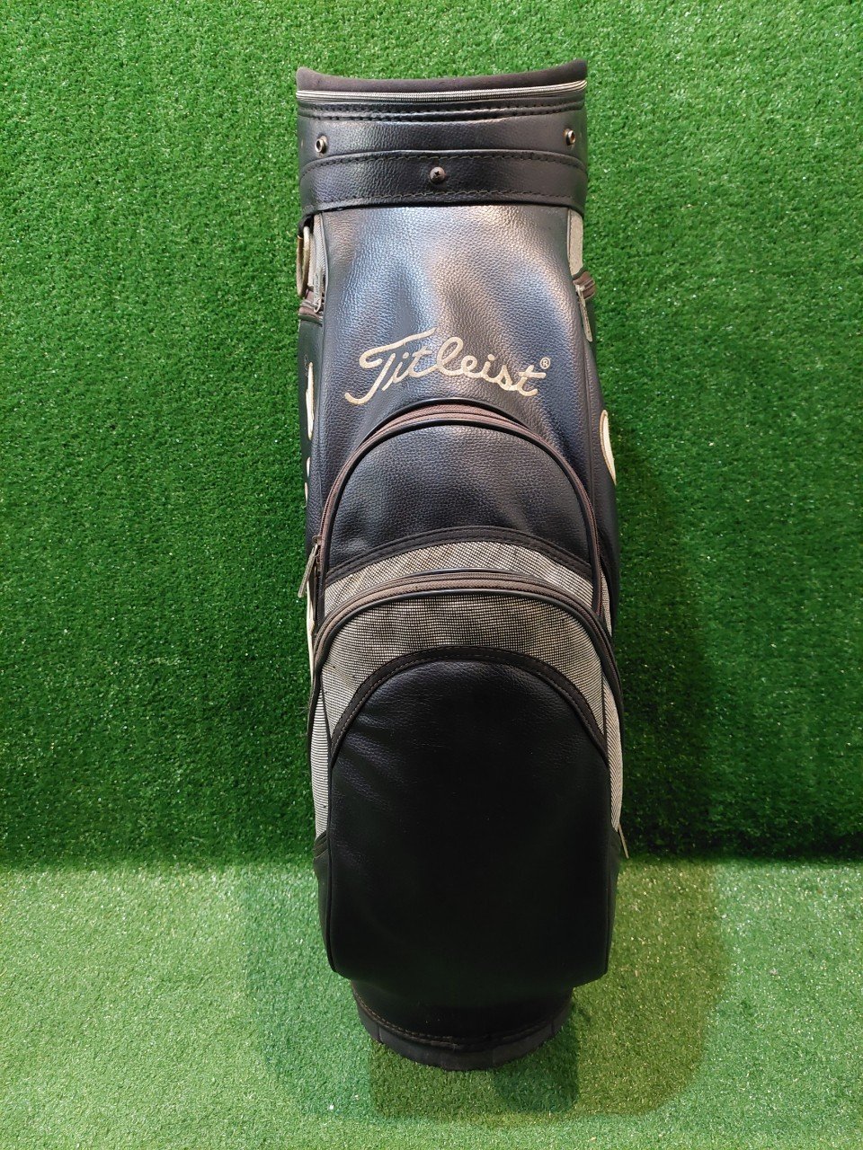 ถุงกอล์ฟ Titleist ถุง TOUR