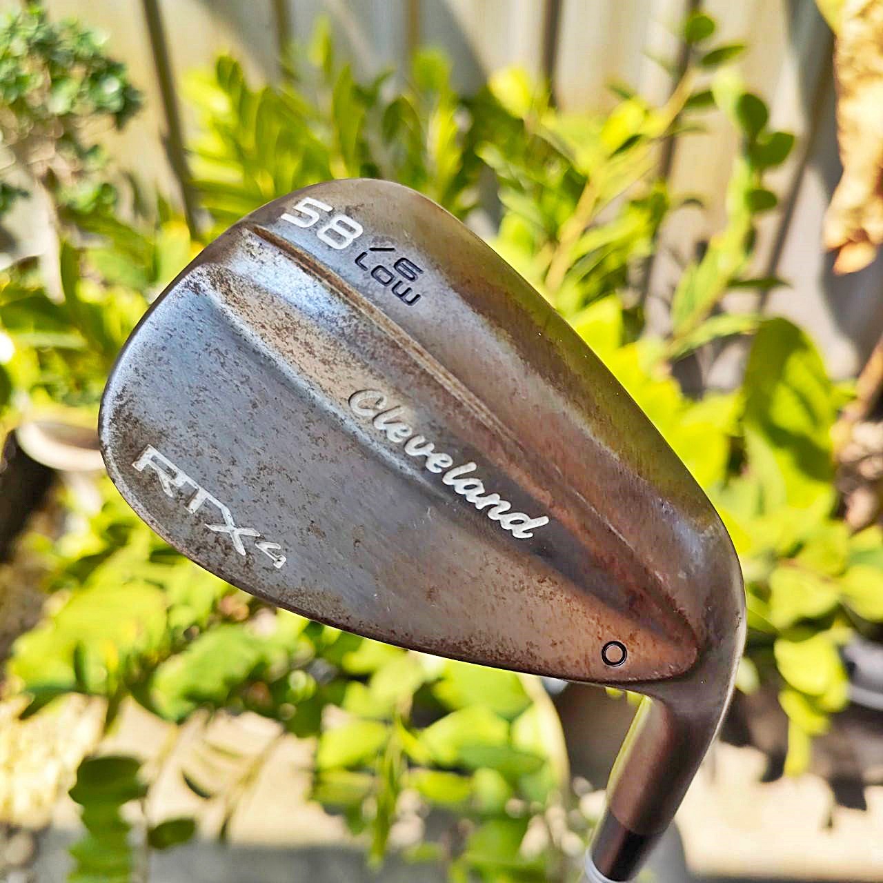 WEDGE CLEVELAND RTX4 รุ่นสนิม องศา 58 BOUNCE 6 LOW ก้าน DYNAMIC GOLD S400 สปินเพิ่มขึ้น ควบคุมลูกสั้นได้ดี ไม้กอล์ฟมือสอง ของแท้ BY NakaraLuxurious