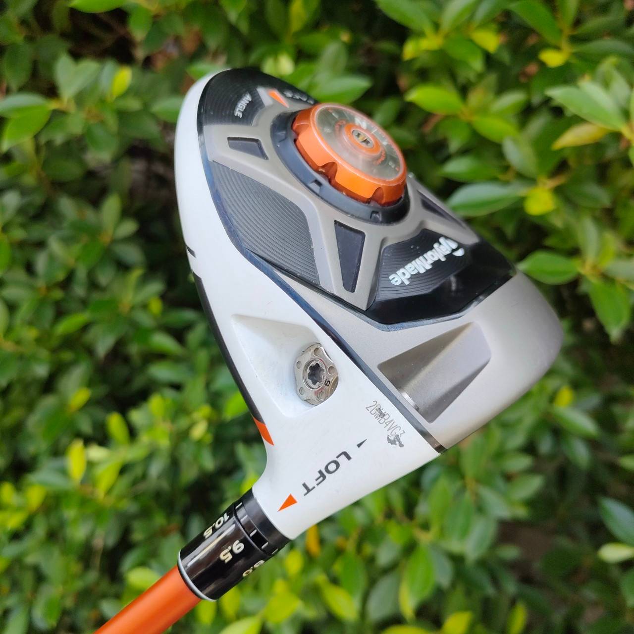 DRIVER TAYLORMADE R1 FACE ANGLE องศา 9.5 ก้าน MITSUBISHI RAYON FLEX R เป็นรุ่นหน้าดำ ตีไกล ตีง่าย!! ไขปรับองศาได้ตามใจชอบ!! ไม้กอล์ฟมือสอง ของแท้ BY NakaraLuxurious