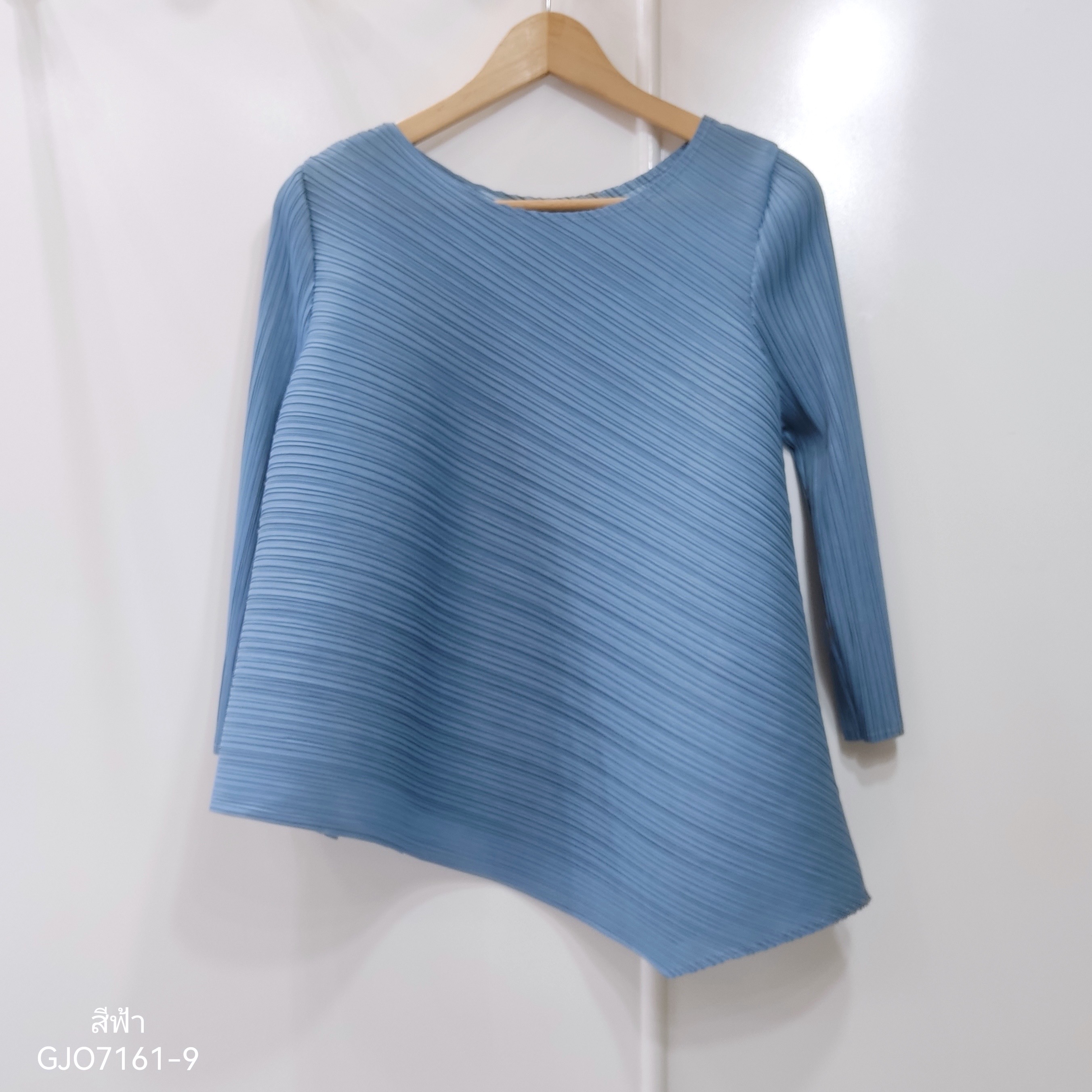 อก 38 นิ้ว 2MUAY รุ่น GJO7161 เสื้อพลีทงานคุณภาพ เสื้อผู้หญิง 13สี FREE SIZE HALF SLEEVE ASYMMETRIC PLEATED TOP