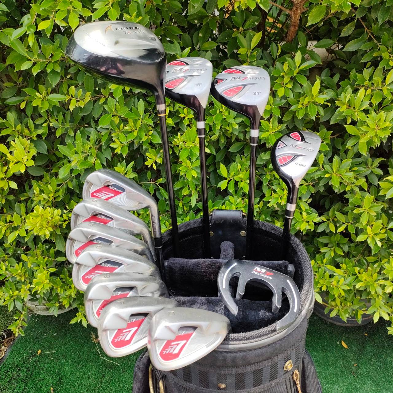 FULLSET BEN SAYERS M7 SERIES ไม้กอล์ฟครบสุด พร้อมออกรอบ ไม้สุดยอดคุณภาพ ได้หัวไม้ถึง 4 หัว ไฮบริดตีแทนเหล็กยาวได้ เหล็กตีง่าย พัตเตอร์สุดยอด!! ไม้กอล์ฟมือสอง ของแท้ BY NakaraLuxurious