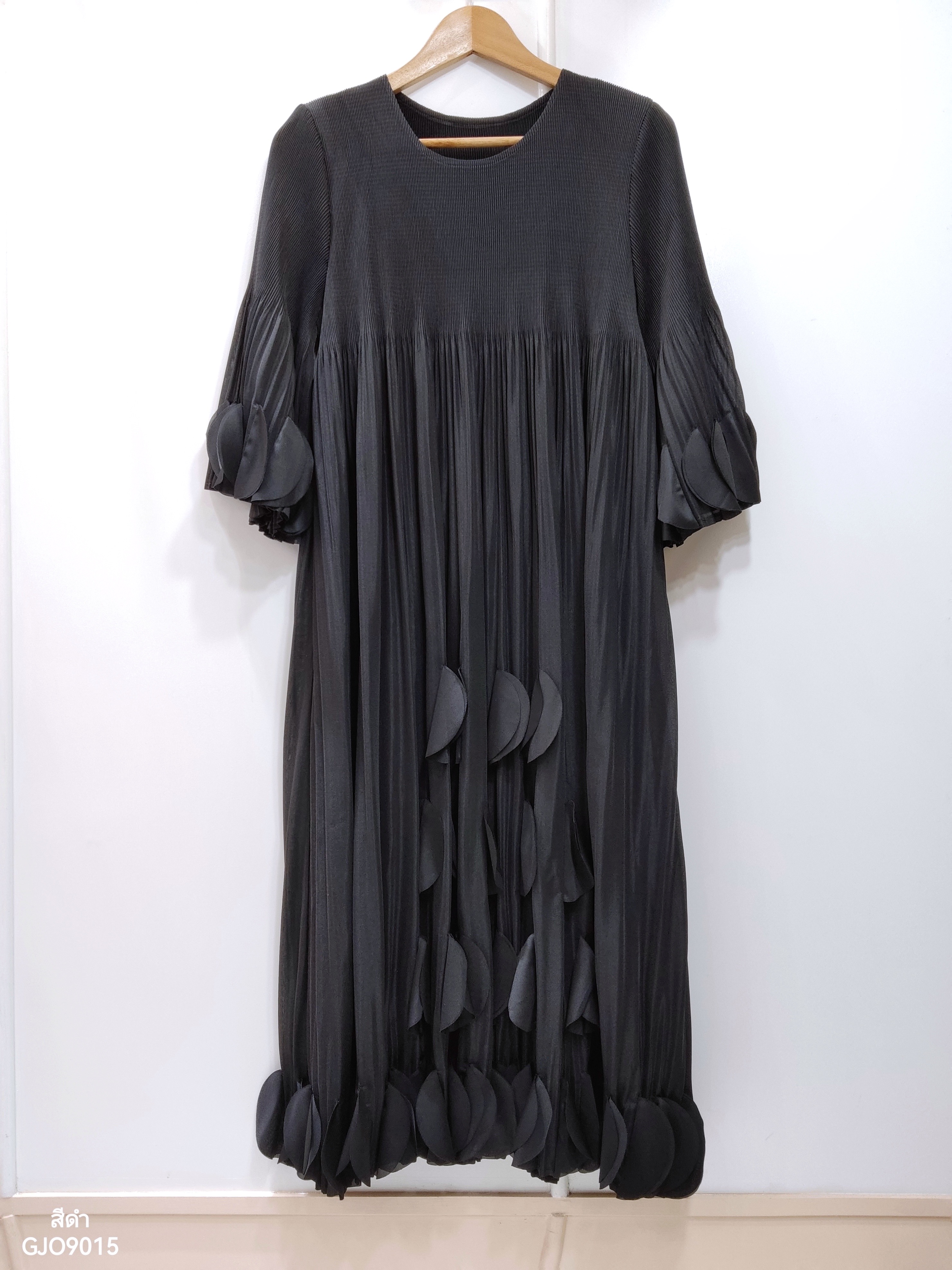 2MUAY รุ่น GJO9015 เดรสพลีทคุณภาพ FLARE SLEEVE PLEATED DRESS 4 สี FREE SIZE