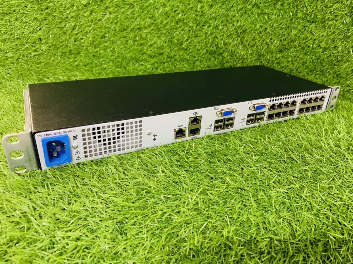 HP 0x2 16-Ports G3 Kvm Console Switch - AF652A อุปกรณ์เน็ตเวิร์ก