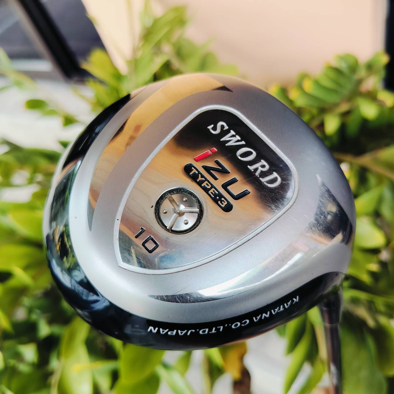 DRIVER SWORD IZU TYPE3 หัวใหญ่ และหน้าเด้งมาก ก้าน TOUR AD FLEX R ก้านพรีเมี่ยมและราคาแพงมาก แค่ก้านก็คุ้มสุดคุ้ม ตีไกลมากๆ MADE IN JAPAN ไม้กอล์ฟพรีเมี่ยมมือสอง ของแท้ By NakaraLuxurious