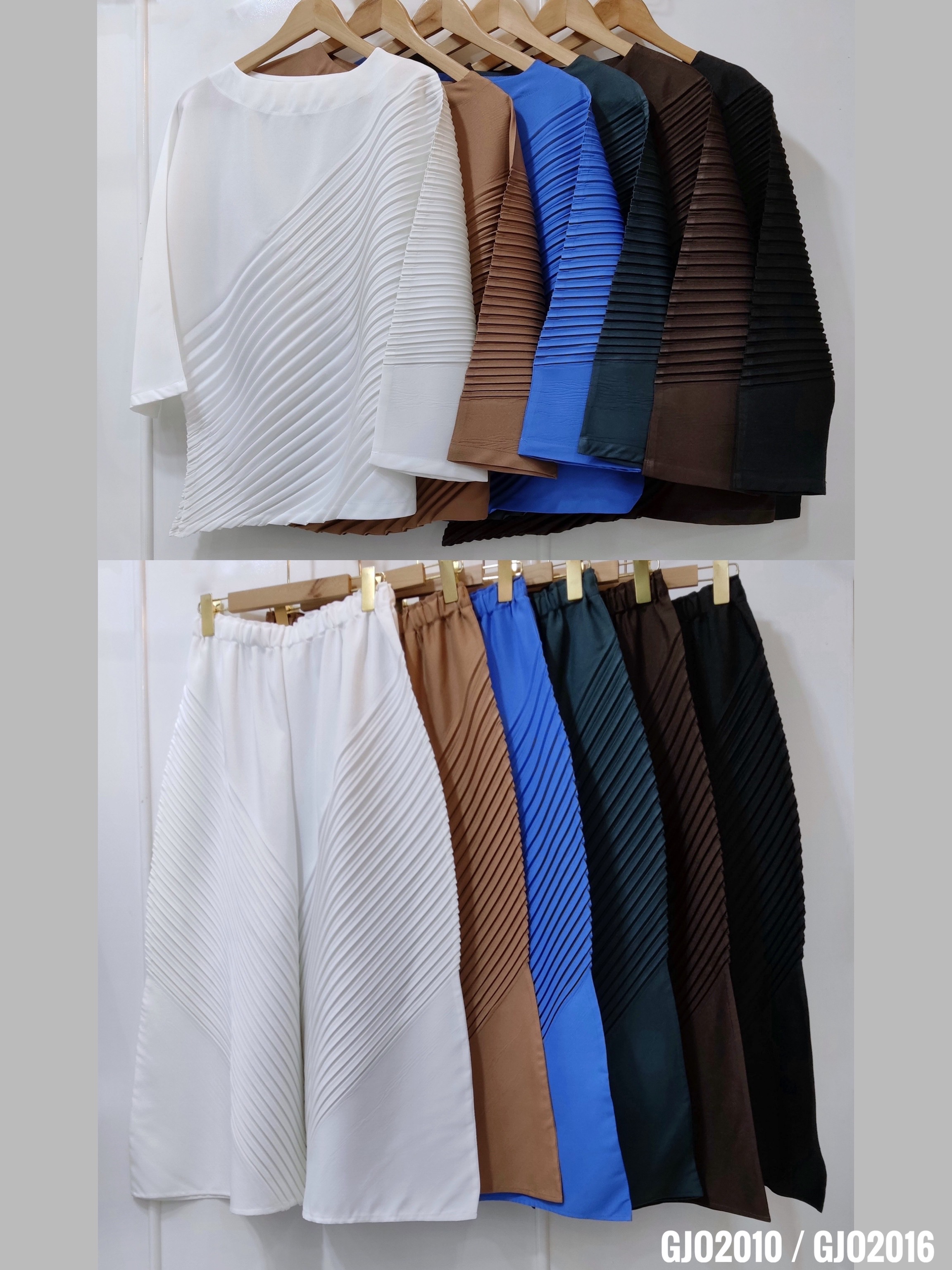 ปรับราคาลง20%!! กก. ยาว34นิ้ว 2MUAY รุ่น GJO2010 / GJO2016 เซ็ตพลีทคุณภาพ CHIC DIAGONAL PLEATED SET 7 สี FREE SIZE