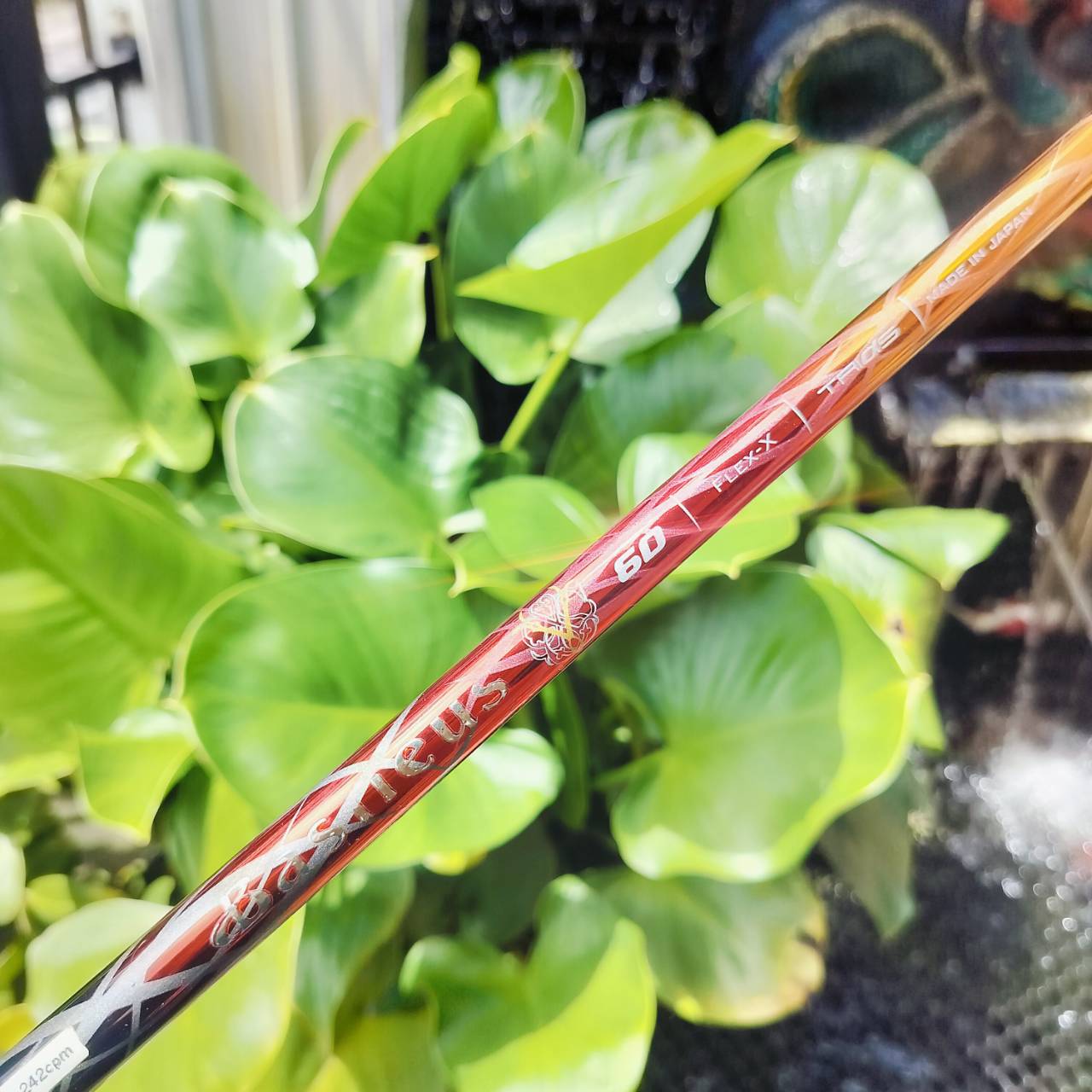 ก้านใส่หัวไม้ หรือแฟร์เวย์วู้ด Basileus Tri Leggero2 ความยาวเฉพาะก้าน 43.5 นิ้ว FLEX X สภาพสวยมากเดิมๆ ของใหม่รุ่นนี้หมื่นกลาง ก้านดีแบบสุดๆพรีเมี่ยมมากๆ จัดให้ราคาพิเศษ ไม้กอล์ฟพรีเมี่ยมมือสอง ของแท้ By NakaraLuxurious