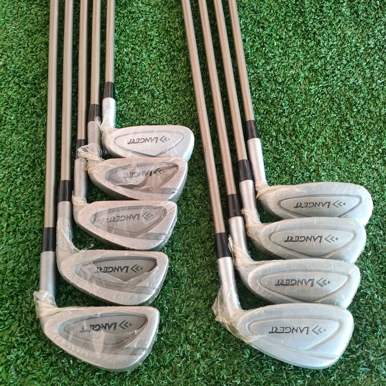 ชุดเหล็ก TRANSITION LANGERT ของใหม่!! มีเหล็ก 3-9 เเละ PW SW ก้าน ALDILA VITESSE FLEX R เหล็กชุดนี้ก้าน ALDILA ทั้งชุด ไม้กอล์ฟมือหนึ่ง ของแท้ BY NakaraLuxurious