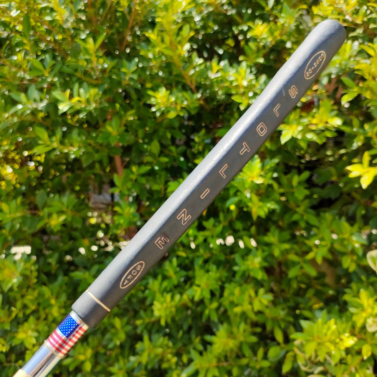 PUTTER SLOTLINE ความยาว 35 นิ้ว ก้านเจาะทะลุตรงกลาง และถ่วงบล๊านซ์ ไว้ทั้งสองข้าง น้ำหนักดีมาก ไม้กอล์ฟมือสอง ของแท้ BY NakaraLuxurious