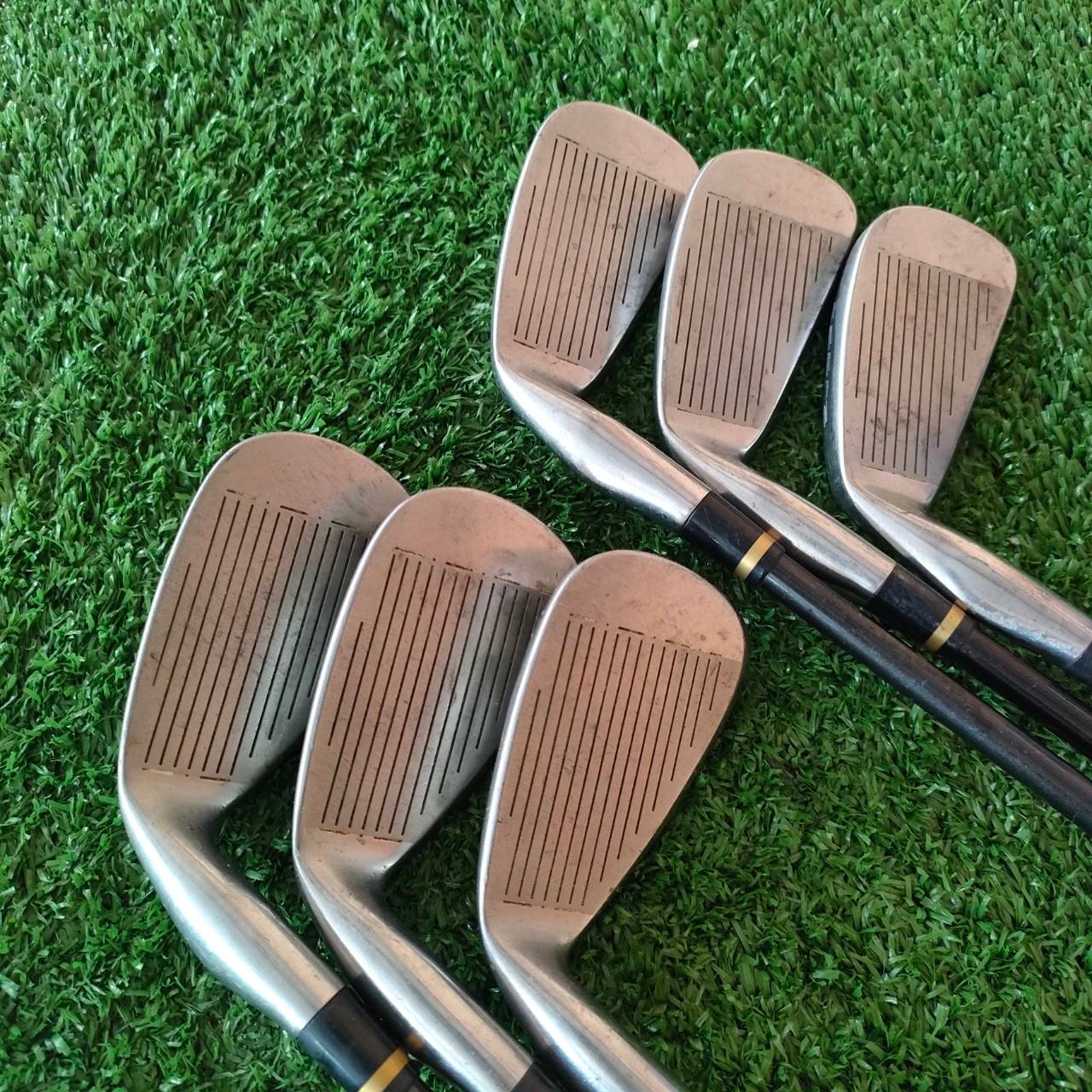 ชุดเหล็ก KING COBRA GRAVITY BACK มีเหล็ก 3,4,6,8,9 เเละ P ** ขาดเหล็ก5 เเละ 7** ก้าน COBRA FLEX R เหล็กตีง่ายครับ