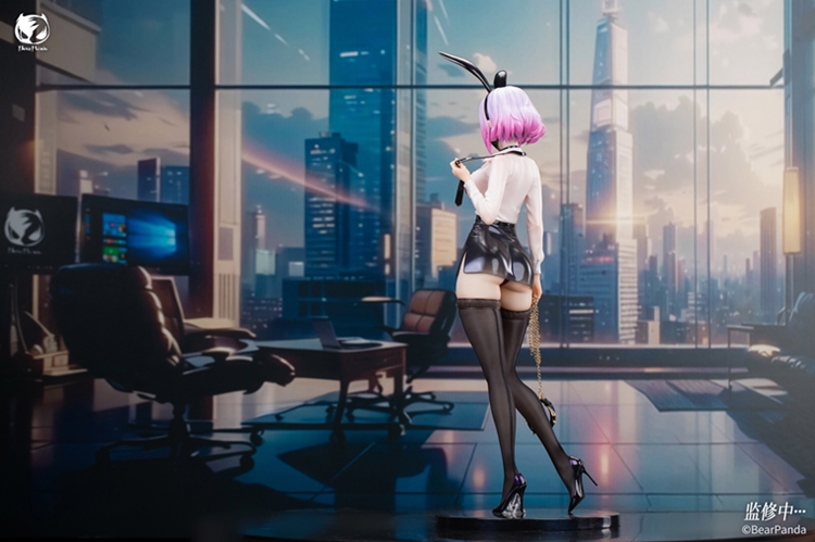 [สั่งจอง] Bear Panda & YD 1/4 : Luna Bunny Girl Figure (45ซม.)