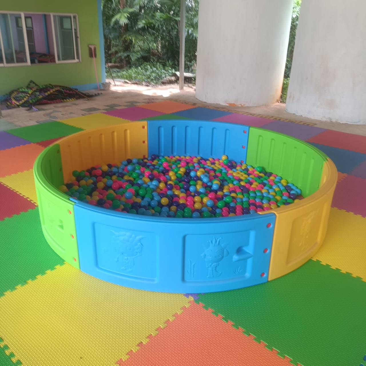 บ่อบอลกลม ,บ่อบอลพลาสติก,คอกกั้น, รั้วกั้นเด็ก, พร้อมส่ง คิดค่าส่งตามจริง