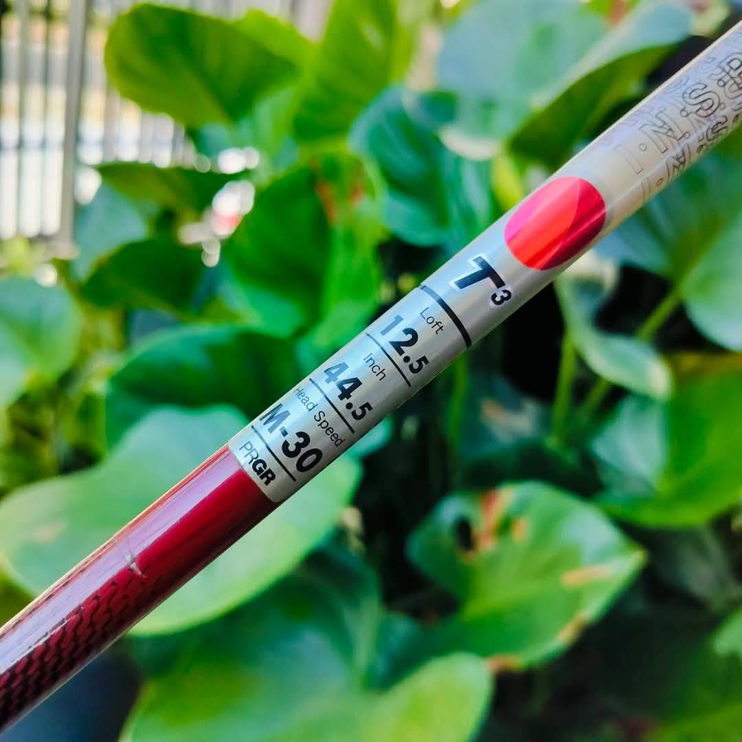 **ไม้กอล์ฟสำหรับผู้หญิง** DRIVER PRGR T3 MODEL505 องศา 12.5 ก้าน INSPEC PRGR M-30 MEDIUM BUTT หัว Titanium MIX พรีเมี่ยมสุดๆจากญี่ปุ่น ไม้กอล์ฟพรีเมี่ยมมือสอง ของแท้ By NakaraLuxurious