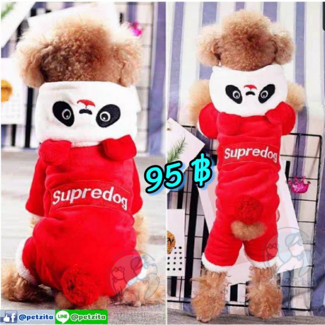 🇹🇭พร้อมส่ง🇹🇭 ชุดสวมสี่ขามีฮู้ดแฟนซี สีแดง ลาย แพนด้า ติดป้าย *Supredog* ผ้าบุขนสำลีเนื้อหนานุ่ม For PET สำเนา