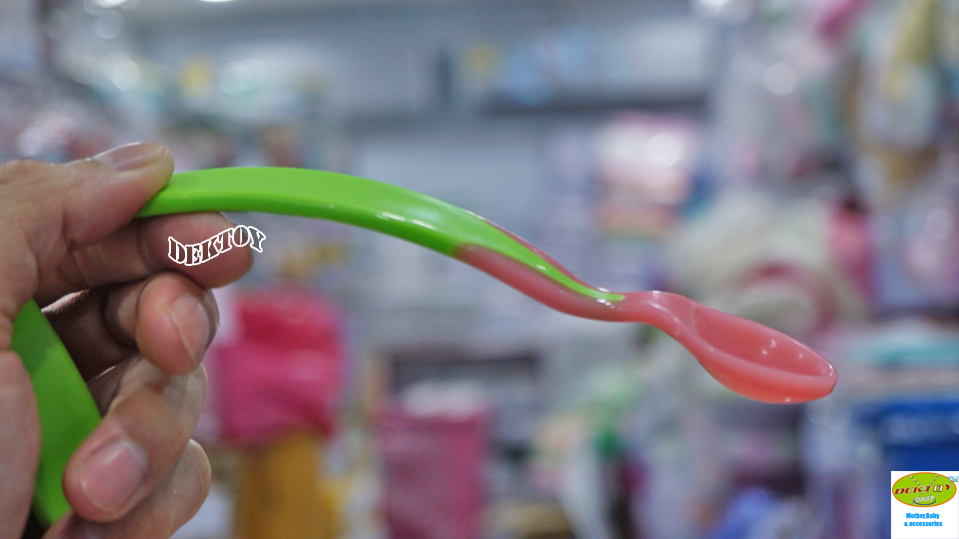 Babito บาบิโต้ ช้อนวัดอุณหภูมิสำหรับป้อนอาหารทารก